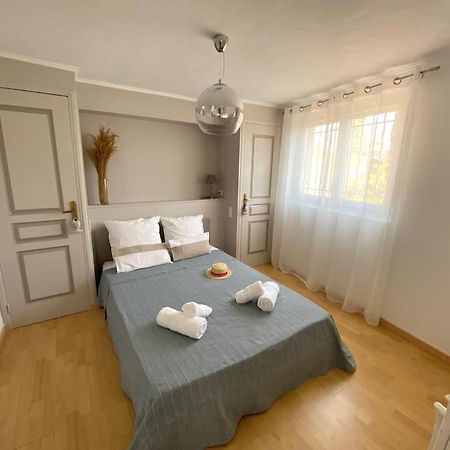 A Louer Haut De Villa 4 Pieces A Sainte-Maxime Golfe De St-Tropez Extérieur photo