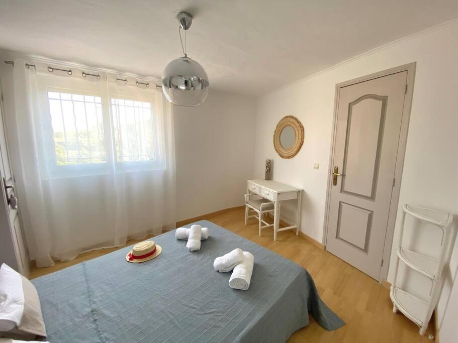 A Louer Haut De Villa 4 Pieces A Sainte-Maxime Golfe De St-Tropez Extérieur photo